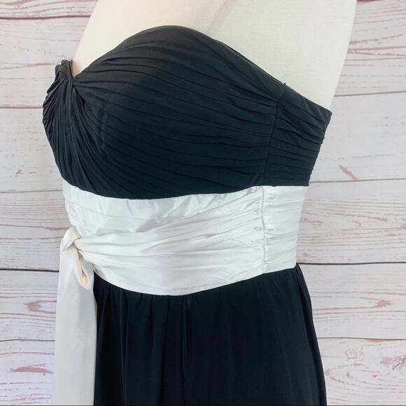 Bill Levkoff black white pleated bust long bride - Picture 5 of 8